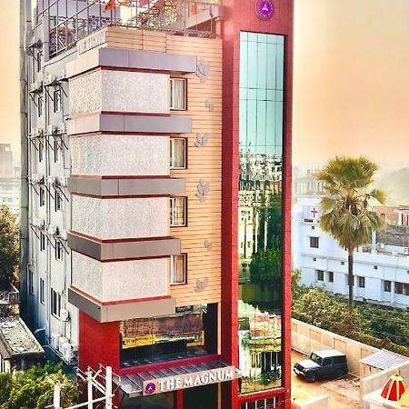 Hotel The Magnum Deoghar Esterno foto