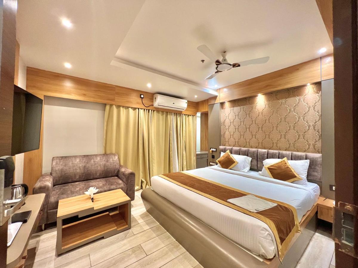 Hotel The Magnum Deoghar Esterno foto